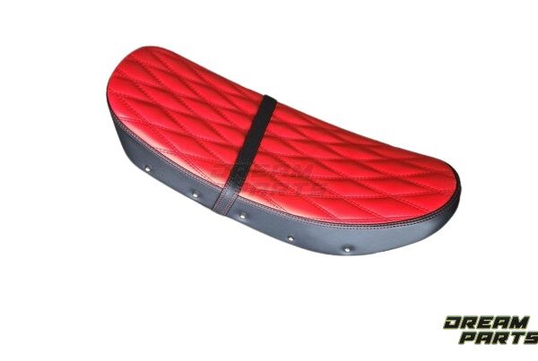 Red quilted Noi seat for Honda Dax 125